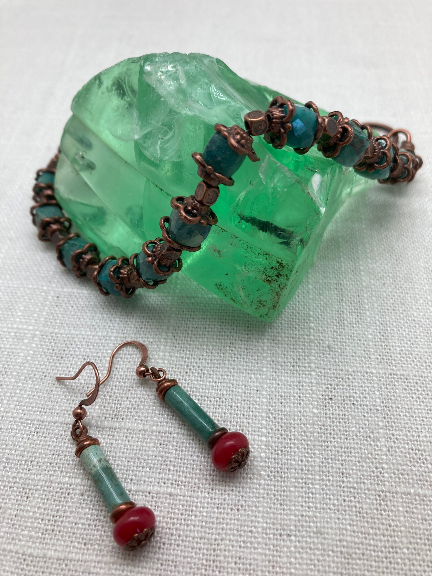 Raspberry quartz earring