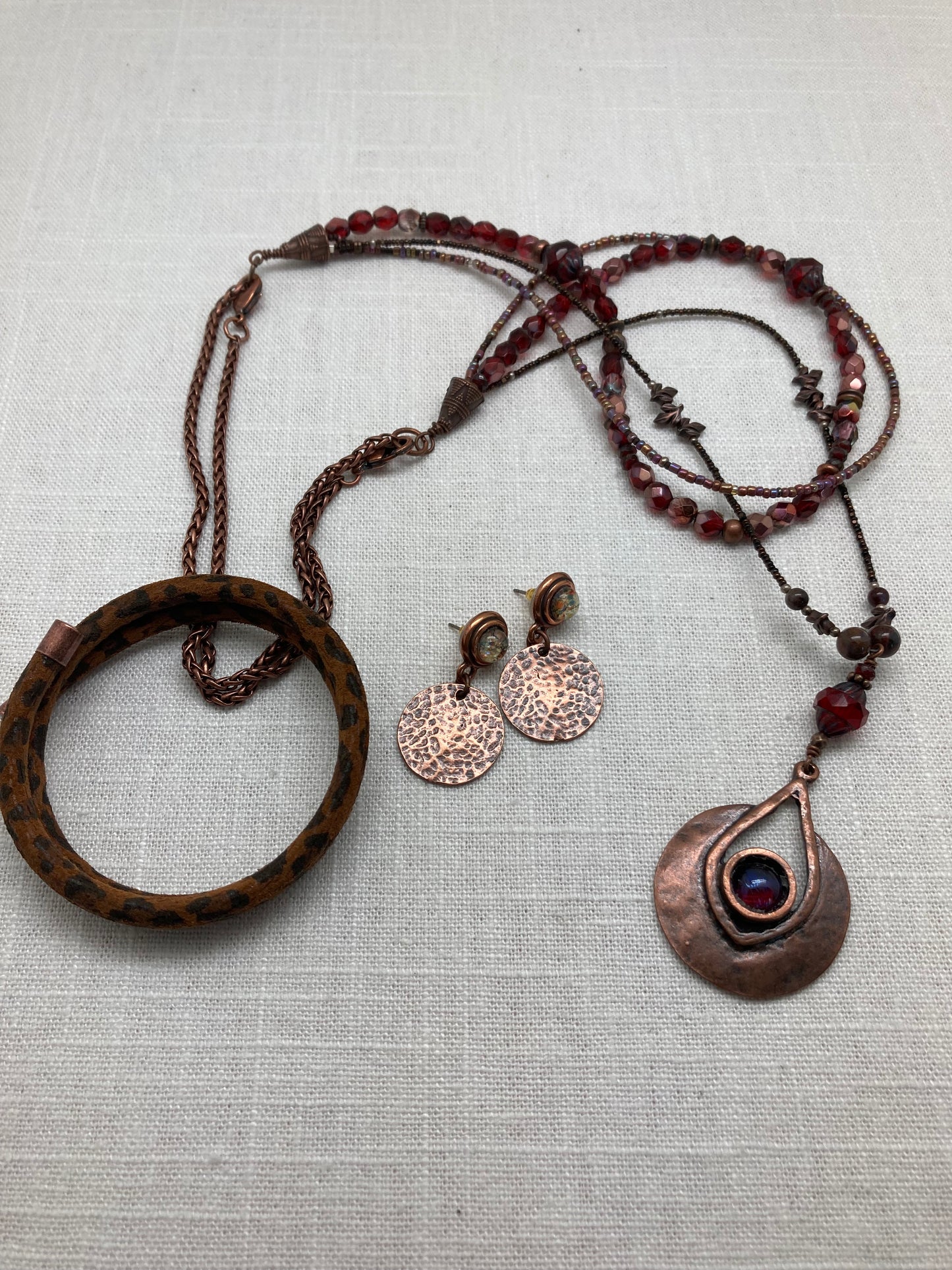 Opal glass with copper drop