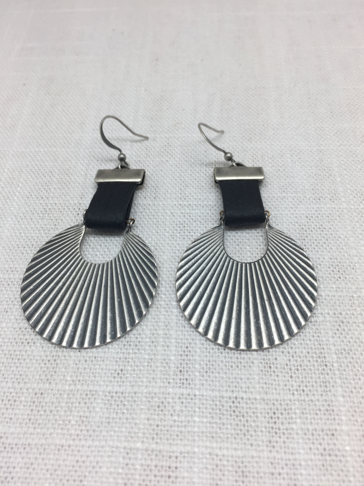 Mezza Earrings