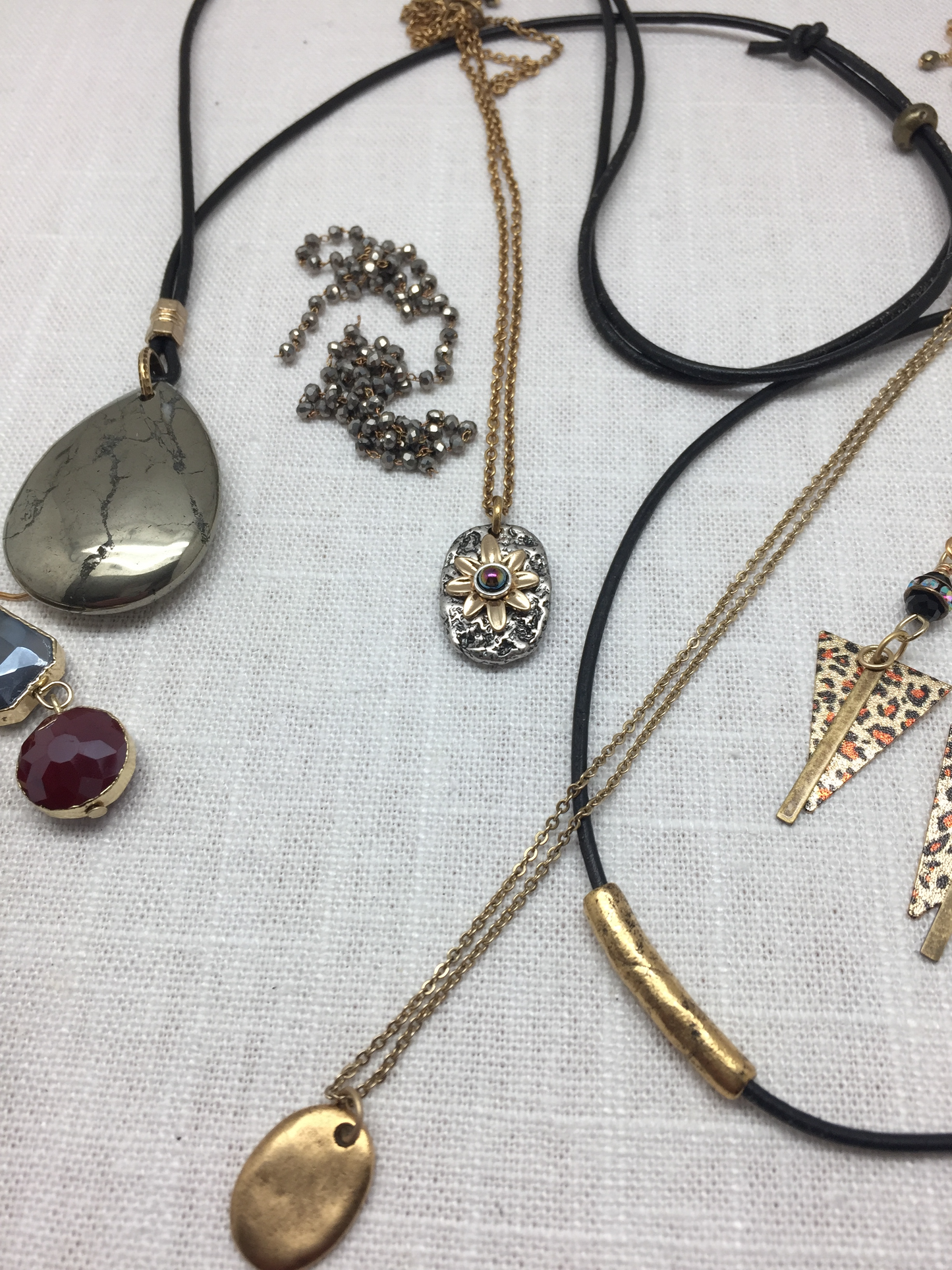 Gold Thumbprint Necklace