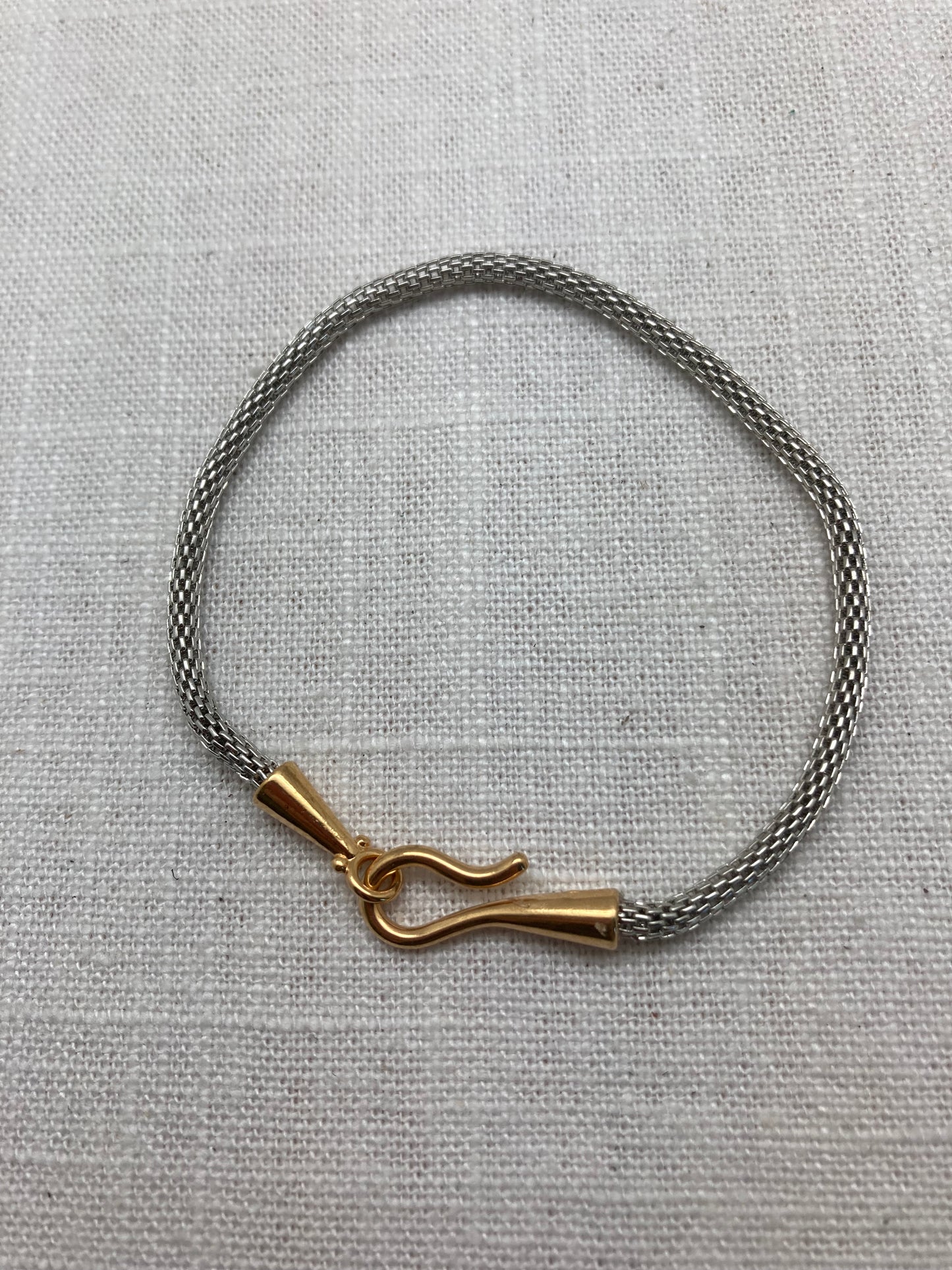 Simple Hook Bracelet